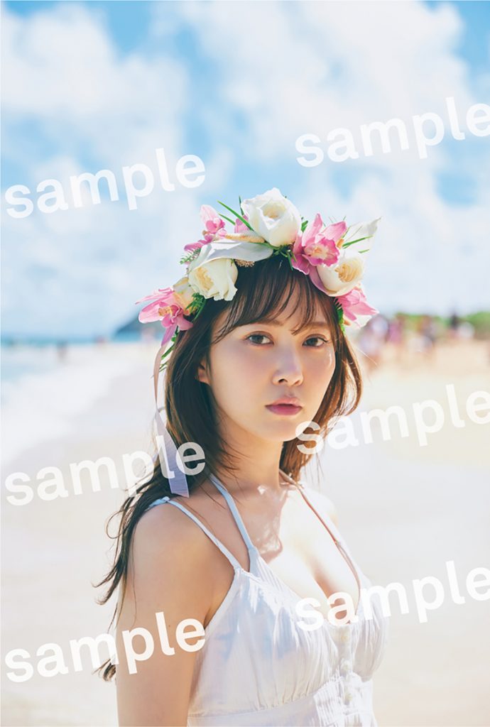 日向坂46加藤史帆1st写真集「＃会いたい」HMV＆BOOKS特典ポストカード