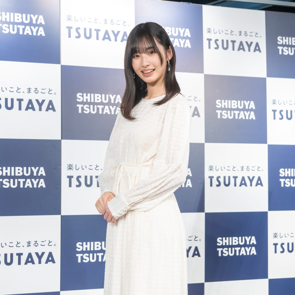 STU48沖侑果1st写真集「遊泳禁止」発売記念取材会より