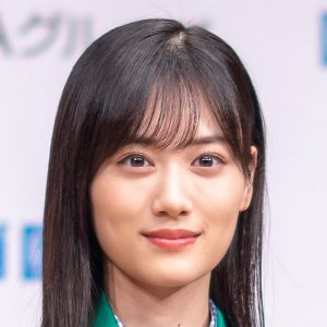 乃木坂46山下美月、“熊本デート風”のオフショットにファン歓喜「めっちゃ彼女」