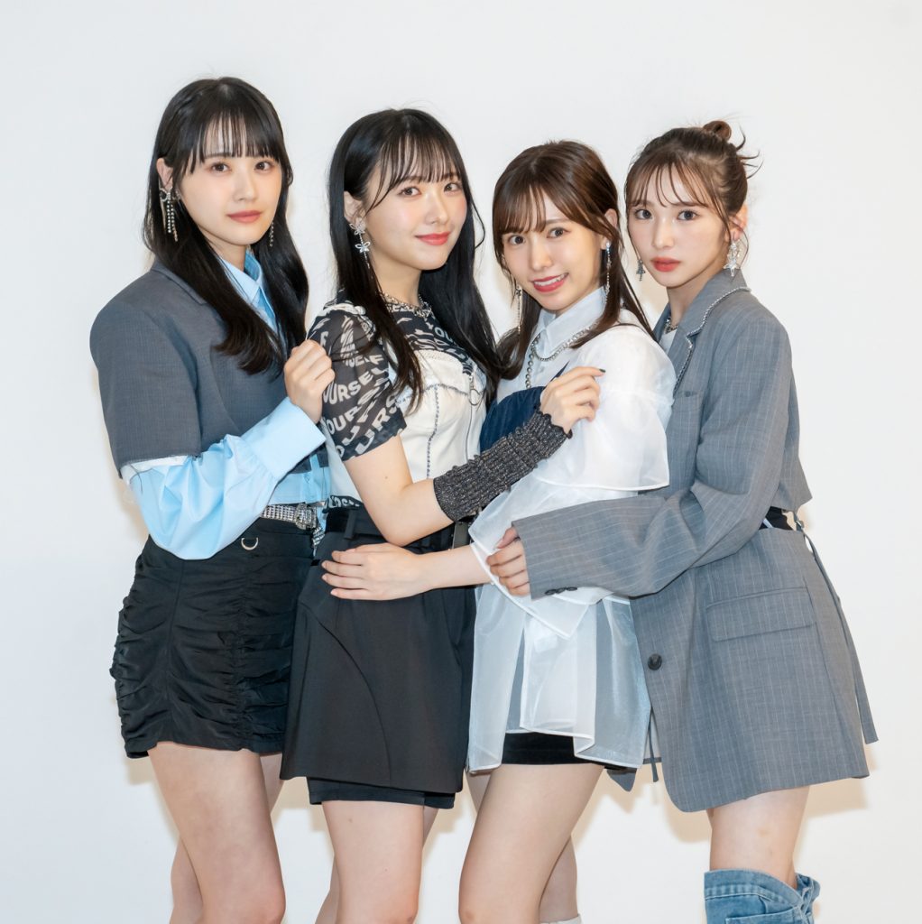 中村舞(STU48)、石田千穂(STU48)、運上弘菜(HKT48)、山口綺羅(Girls2)