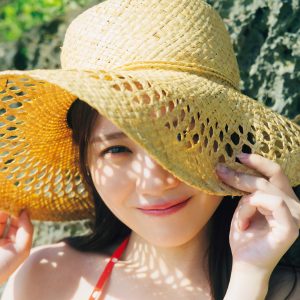 乃木坂46田村真佑1st写真集「恋に落ちた瞬間」よりグアムのビーチで撮影された新カット解禁