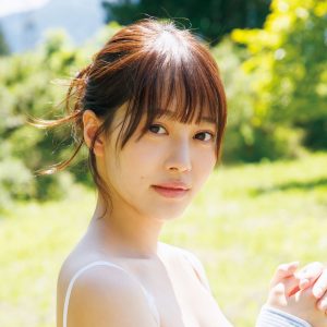 “イマドキガール”松村キサラ、10代最後の夏に人生初グラビア