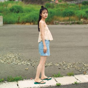 乃木坂46久保史緒里「風化させないために伝えていかなければならない」津波で流された祖父母宅跡を訪問