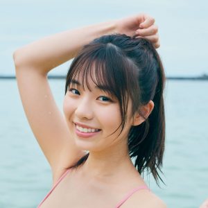 グラビアアイドル菊地姫奈「週プレ」表紙＆巻頭を飾る