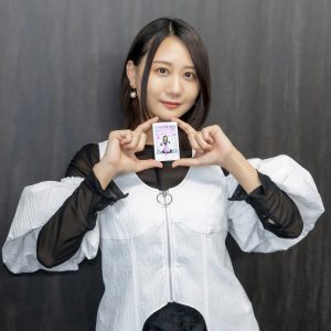 古畑奈和さんのサイン入りチェキを1名様にプレゼント！ソロデビューシングル発売＆ソロLIVE開催記念