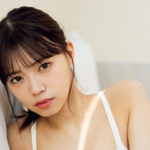 「ラフ×ラフ」高梨結、初水着グラビアに挑戦！スレンダー美ボディを披露