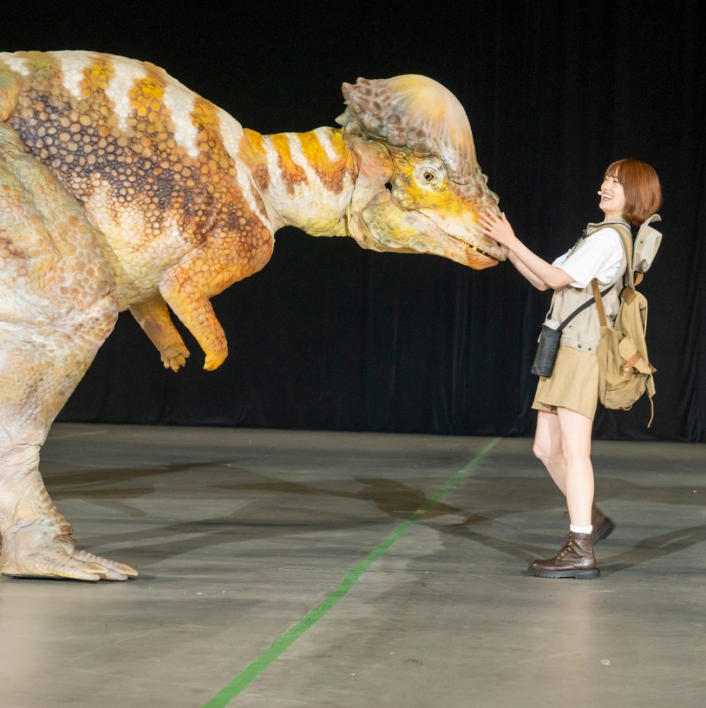 「DINO SAFARI GIGANT」オープニングセレモニーに出席した樋口日奈