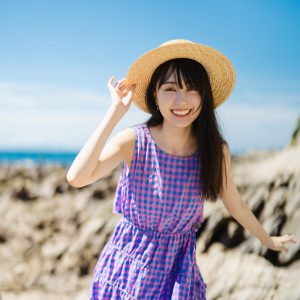 乃木坂46賀喜遥香、2年半ぶりソロ表紙＆巻頭を飾る！グループやメンバーへの思いも明かす