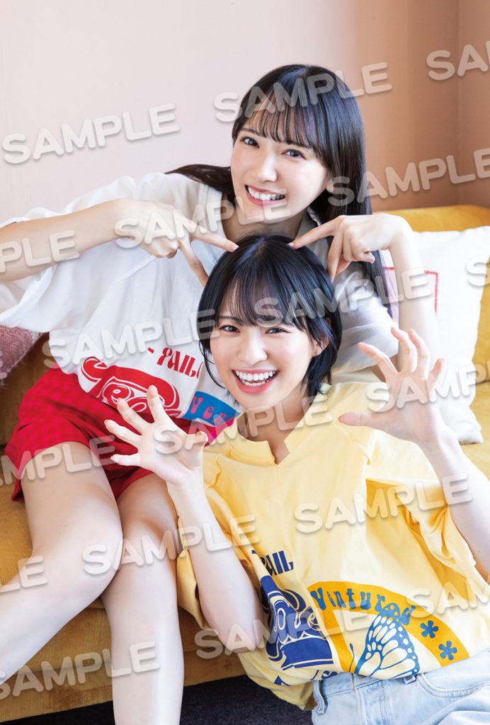 「BUBKA10月号」セブンネット限定特典、鈴木瞳美×冨田菜々風(≠ME)ポストカードA