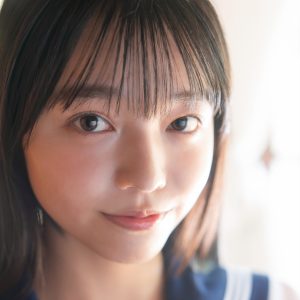 「僕が見たかった青空」秋田莉杏、16歳の人生初ソログラビア