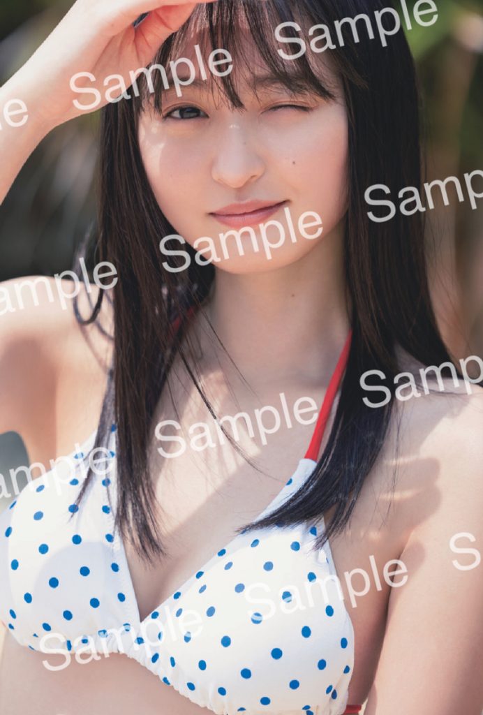 乃木坂46遠藤さくら1st写真集「可憐」(集英社)より封入特典ポストカード5