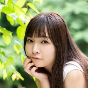 グラビアアイドル天野きき、あどけなさと大人っぽさが融合したデジタル写真集配信