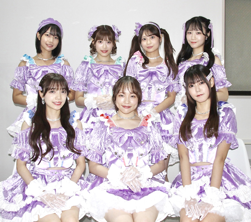 新アイドルグループ「ideal peco」の7人に話を聞いた