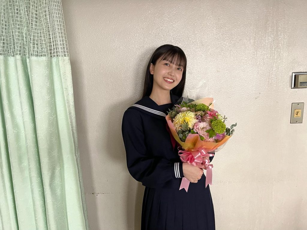 乃木坂46・久保史緒里オフィシャルInstagram(kubo.shiori.official)より