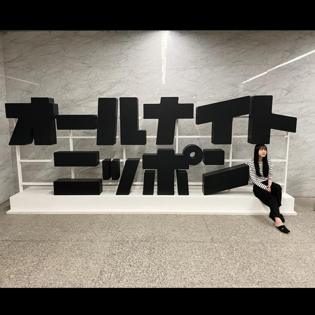 乃木坂46・久保史緒里オフィシャルInstagram(kubo.shiori.official)より