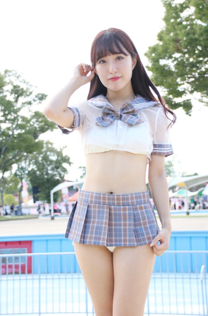 アイドルグループ・えすれあるの汐咲玲亜が「近代麻雀水着祭2023」に出演した