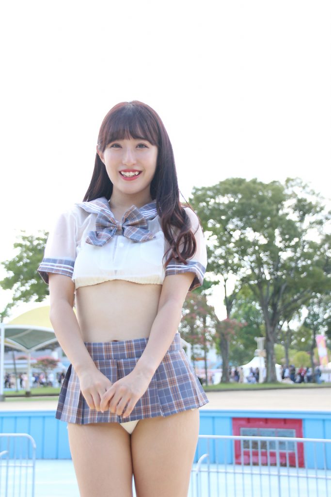 アイドルグループ・えすれあるの汐咲玲亜が「近代麻雀水着祭2023」に出演した