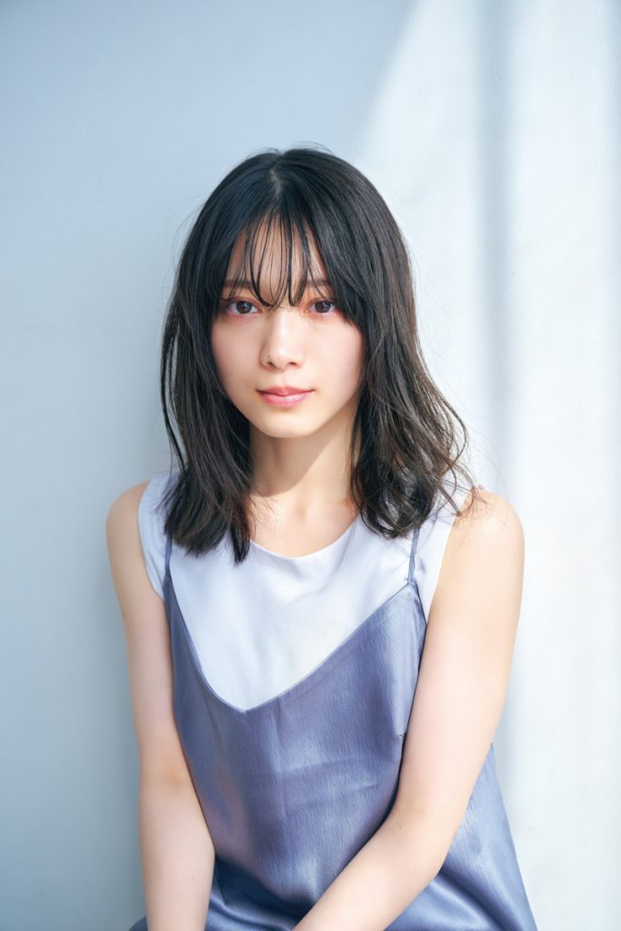 「BUBKA12月号」で表紙＆巻頭を飾る櫻坂46森田ひかる