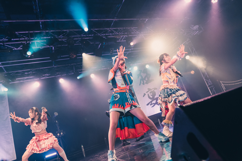 UtaGe!が東京・新宿BLAZEで3rdワンマンライブ「狂宴」を開催