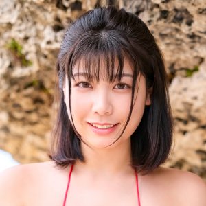 注目のグラビアアイドル滝沢みらん、迫力のボディーで誘惑する最新作