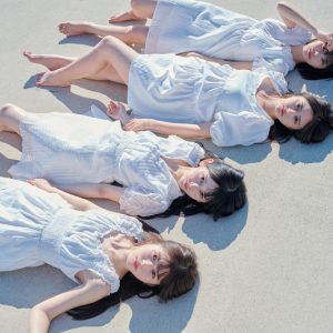 乃木坂46 5期生写真集『あの頃、乃木坂にいた』より芸術的な寝そべりカット解禁