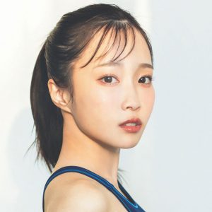 ＃ババババンビ岸みゆ、初めての競泳水着のほかフェティッシュな撮影に挑戦