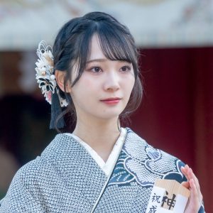 AKB48成田香姫奈「少し大人な女性に見えるような振り袖を」