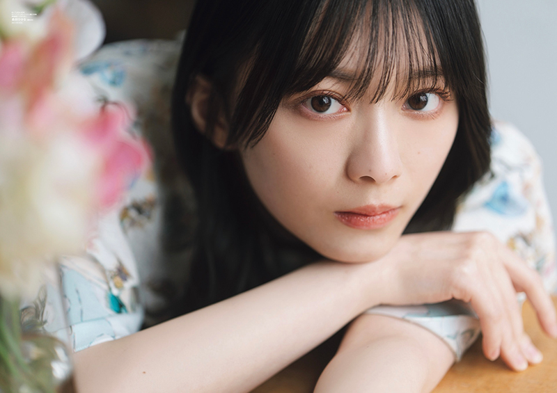 「B.L.T.2024年4月号」ローソンエンタテインメント購入特典：森田ひかる（櫻坂46）ポスター