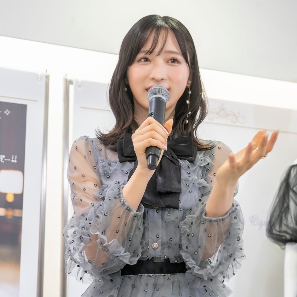 「小栗有以 2024.04-2025.03カレンダー」発売記念取材会より