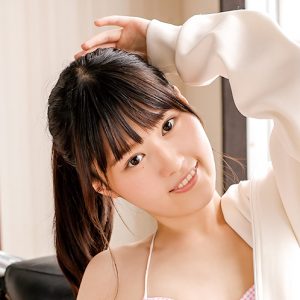 “日本一の色白姫”河合はるか、20歳の透き通るような白い肌と圧倒的な存在感