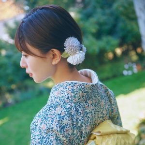 日向坂46松田好花、和装でしっとり艶やかに…横顔～うなじも美しい先行カット到着