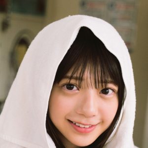 乃木坂46・5期生の冨里奈央がMrs. GREEN APPLE大森元貴に話題の「縦眉毛」を無茶ぶり！