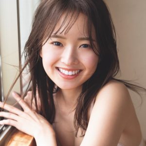 CM出演でも注目・長山莉々、1年半ぶり『週プレ』グラビアに登場