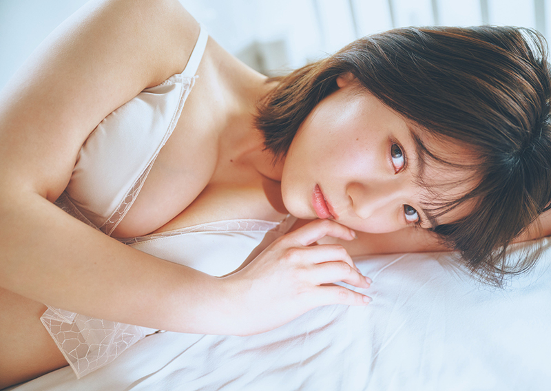 『週刊プレイボーイ27号』に登場している村山優香