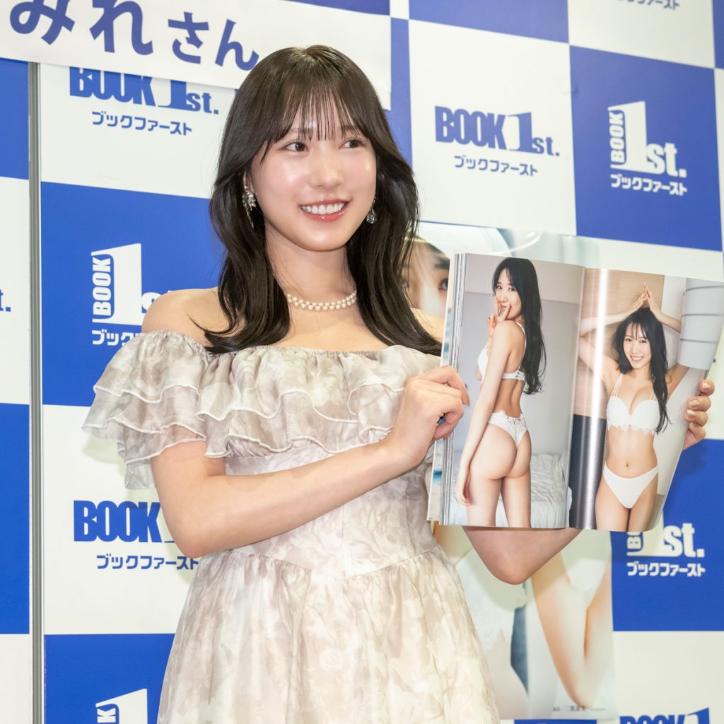 横野すみれ写真集「No One」発売記念取材会より