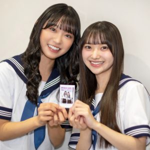 AKB48山内瑞葵＆山﨑空の貴重なツーショットチェキを1名様にプレゼント！映画『ガールズドライブ』Blu-ray発売記念