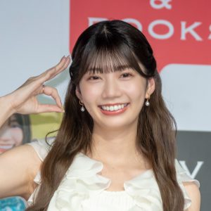 日向坂46高本彩花「お化け屋敷に行ったような気分で“怖楽しかった”」エイとの共演を振り返る