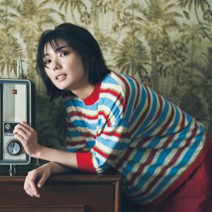 櫻坂46藤吉夏鈴、一瞬見せたナチュラルな表情…表紙カット解禁