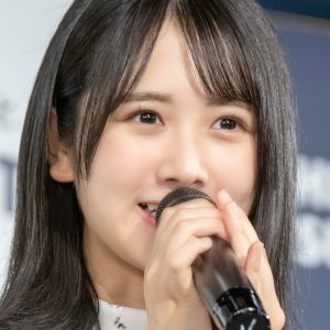 「いつでもどこでも変化球」な日向坂46 上村ひなのが新曲MVで卒業の予行練習!? ひらがなひなた三期生トリオが流したリアル涙の理由