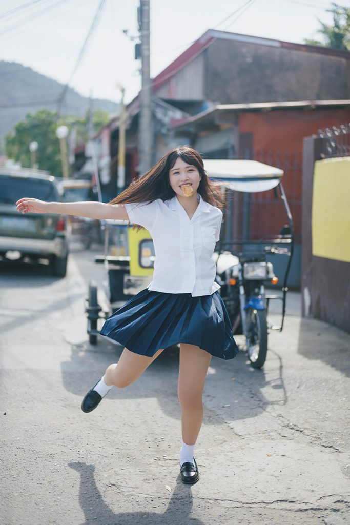 南みゆか1st写真集「南風」より