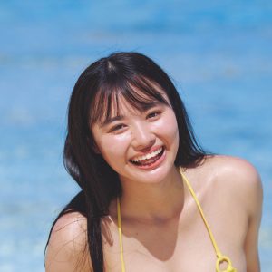 グラビアアイドル豊島心桜、弾ける美ボディーで『週プレ』表紙＆巻頭を飾る