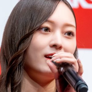 乃木坂46梅澤美波、終始“攻め”の姿勢で見事に最新プロジェクターをゲット