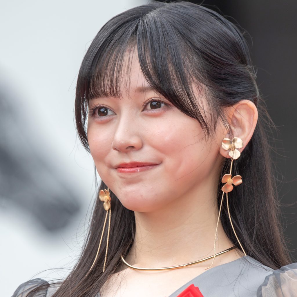 乃木坂46・池田瑛紗がJRA70周年特別展示「世界一までの蹄跡」テープカットセレモニーに出席