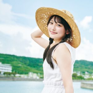 HKT48“センター”石橋颯、1st写真集発売決定！10代最後の初水着姿も披露「恥ずかしい気持ちもありますが、初めての挑戦もしています！」