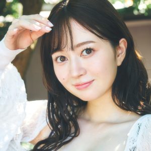 元SKE48江籠裕奈、大人の魅力あふれるグラビアショット