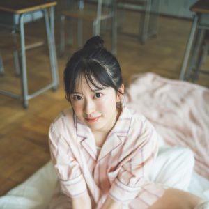 櫻坂46村井優、チラり美脚も披露『週プレ』撮り下ろしグラビア