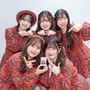 【プレゼント】ニューアルバム『なんてったってAKB48』発売記念！5人のサイン入りチェキを1名様に