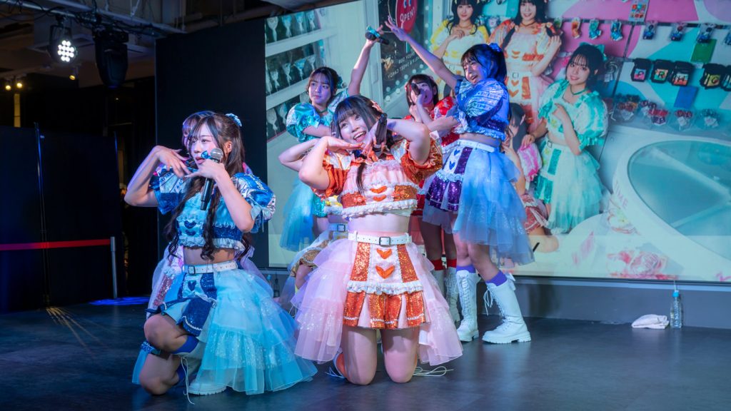 7人組新アイドルグループ「EYE CANDY」デビュー記念ライブより