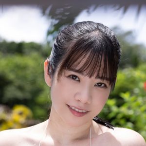 「ミスENTAME2024」江里口さよ、お酒を酌み交わした夜はドキドキが止まらないグラビア作品