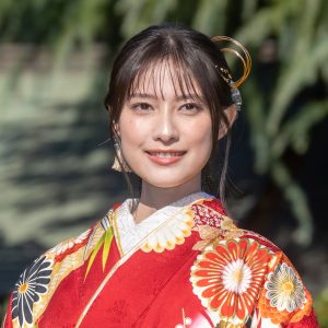 玉田志織「5年ぶりに写真集を発売させていただいた」【オスカープロモーション2025年新春晴れ着撮影会】